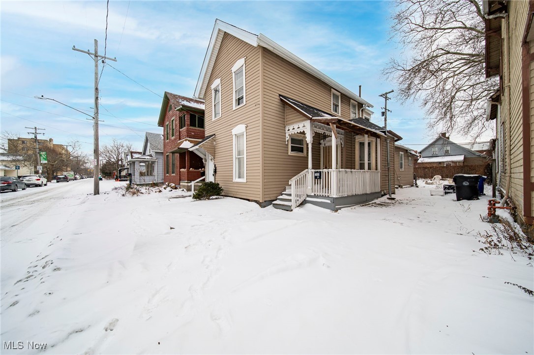 Smith & Mills - Residential Income