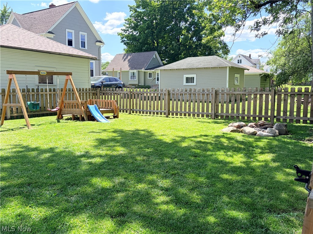 Iw Steeles Add - Residential