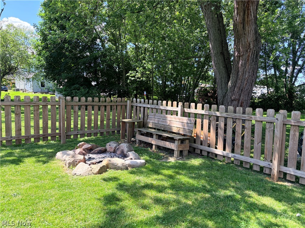 Iw Steeles Add - Residential