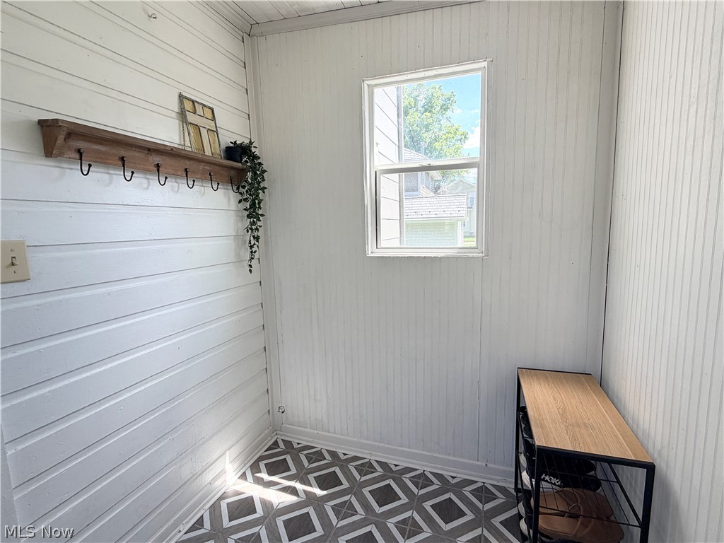 Iw Steeles Add - Residential