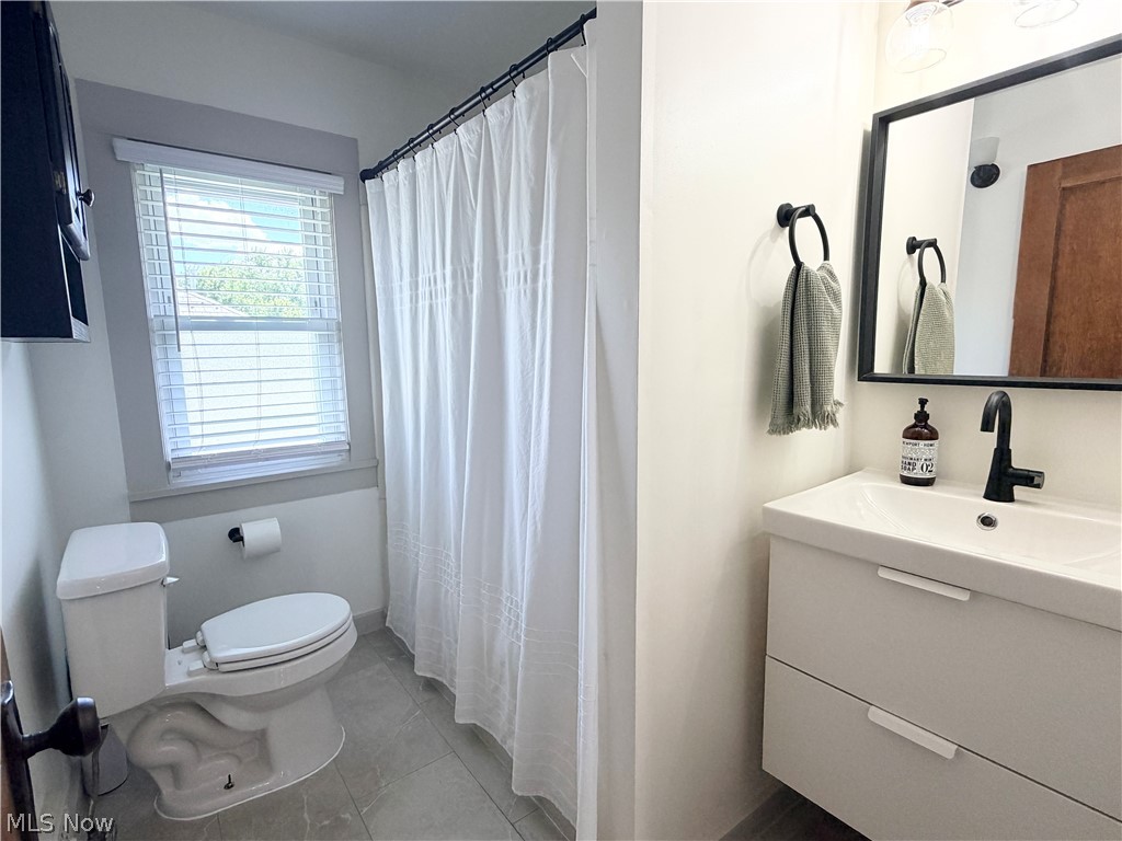 Iw Steeles Add - Residential