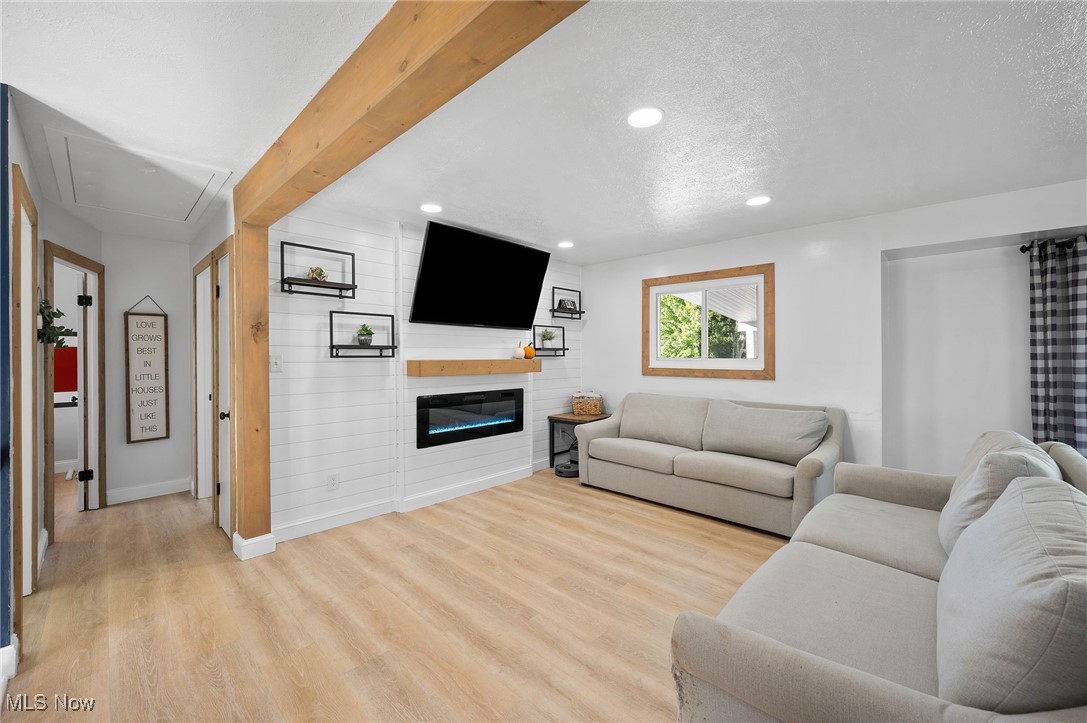 Brooklyn Meadows - Residential