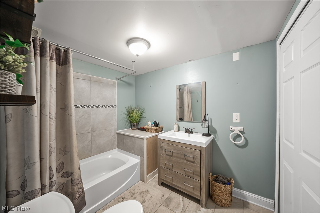 Ackers Lake - Residential