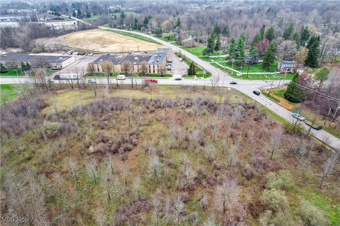 Northfield - Land