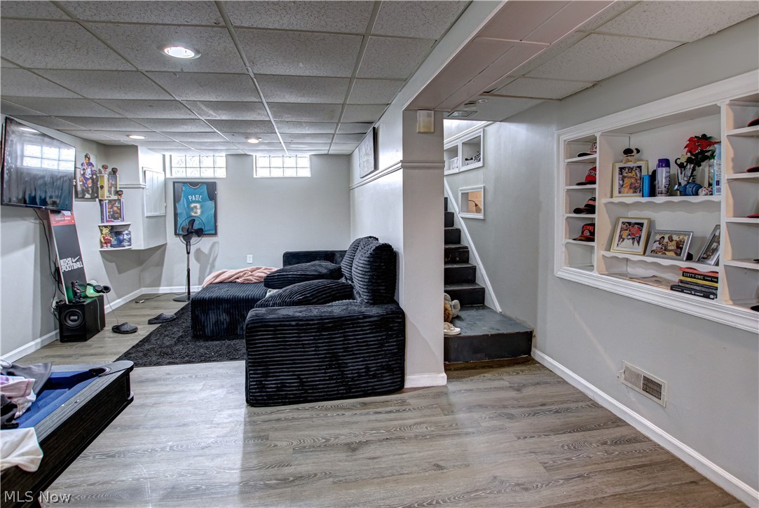 Morton J Goss & Ada H Blackli - Residential