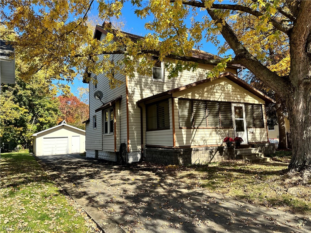 Don't miss this well-kept 3 BR/ 2BTH  home in North Hill.  Freshly painted throughout.  The 1st floor features include  a Family room with half  bath leading to a large deck overlooking the treed back yard and 1.5 car garage.  Formal Dining room - Living room - applianced Kitchen &  enclosed front porch.  Upstairs  is a  remodeled bath (2021) & 3 nice sized bedrooms.  Other updates include new hot water tank (2019), paved driveway (2007), most vinyl windows (2004-2008).
The home also includes a 1 year Home Warranty with America's Preferred !
Call today for your private showing...you'll be glad you did!