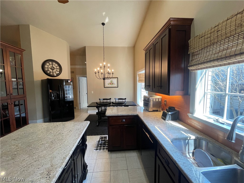Woodlands Condo - Residential
