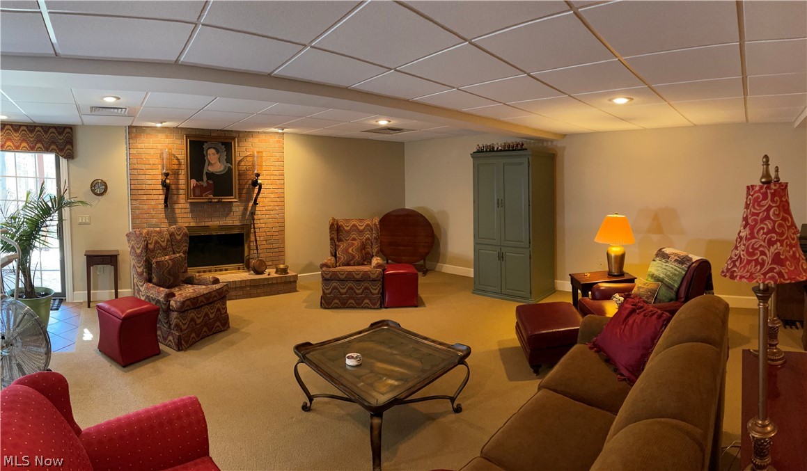 Woodlands Condo - Residential