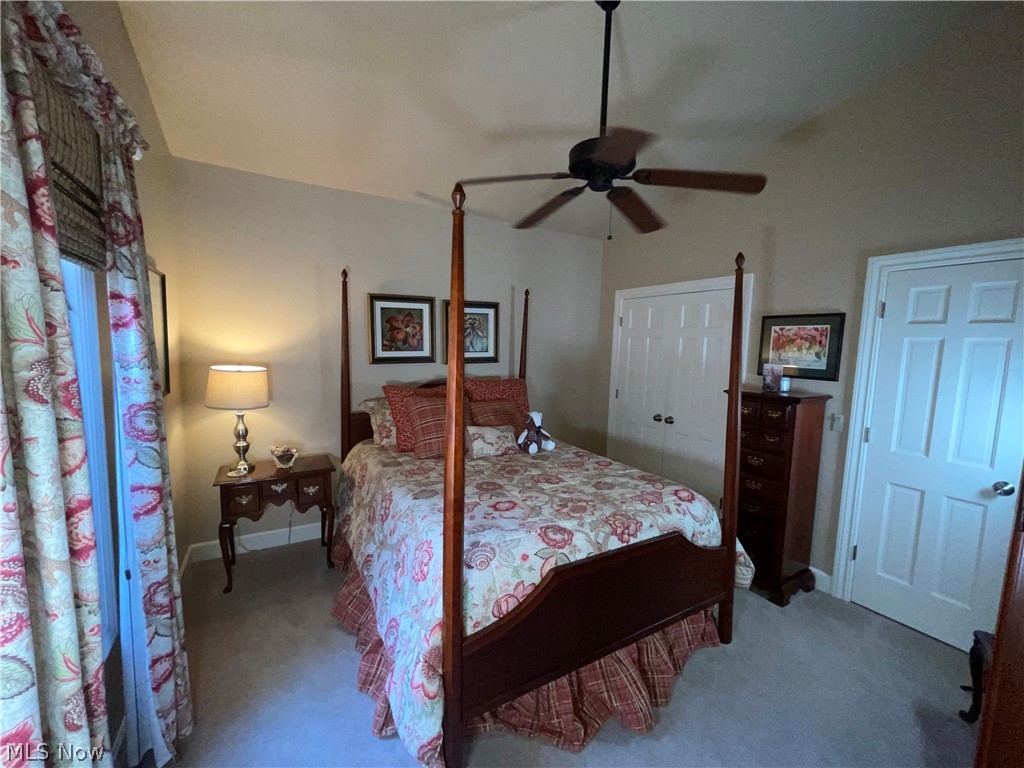 Woodlands Condo - Residential