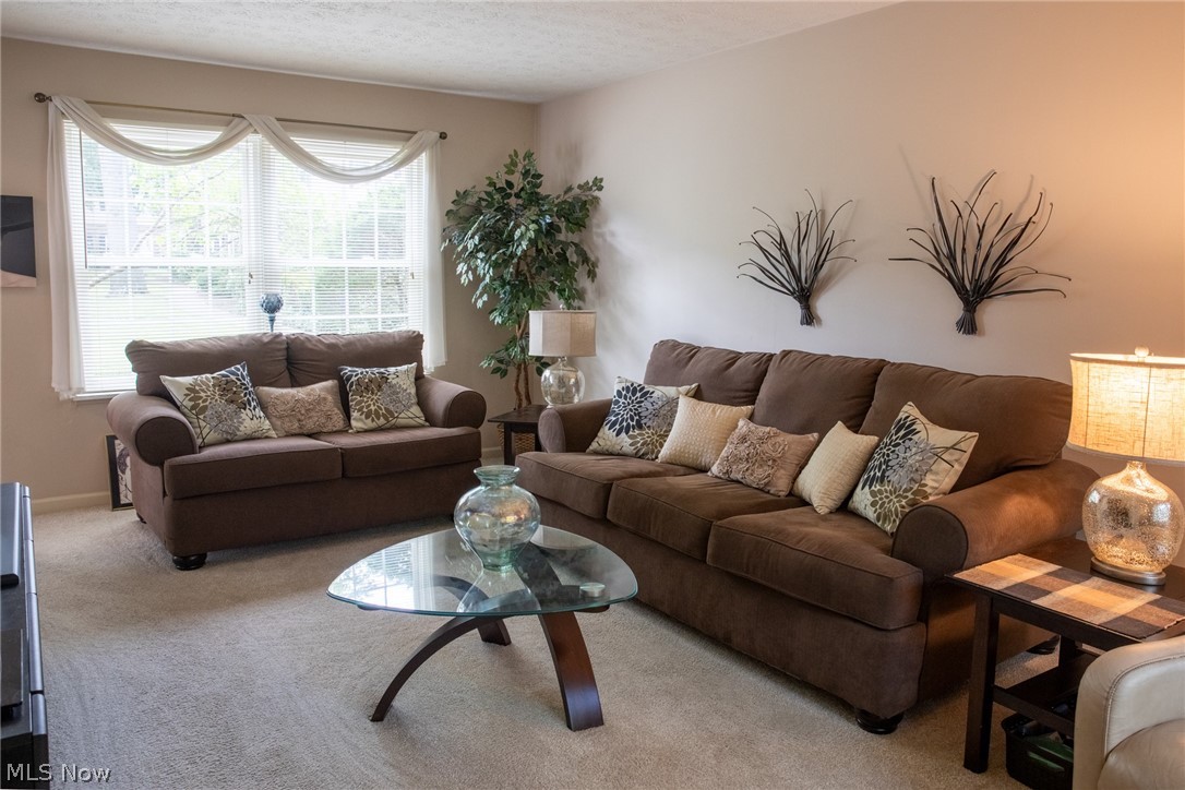 Deepwood Condo - Residential