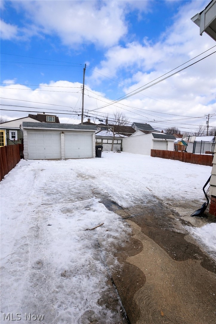 Ridgewood 01 - Residential Lease