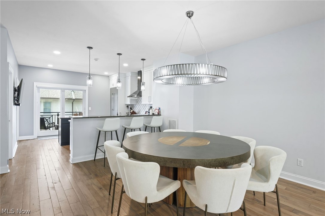 Westhampton/Crocker Park Condo - Residential