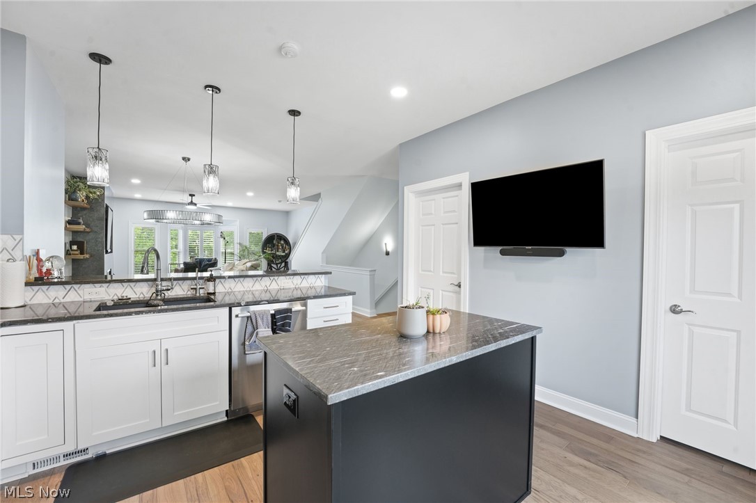 Westhampton/Crocker Park Condo - Residential