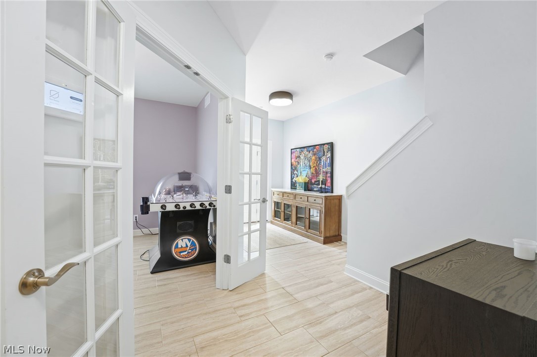 Westhampton/Crocker Park Condo - Residential