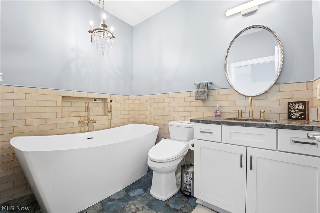 Westhampton/Crocker Park Condo - Residential