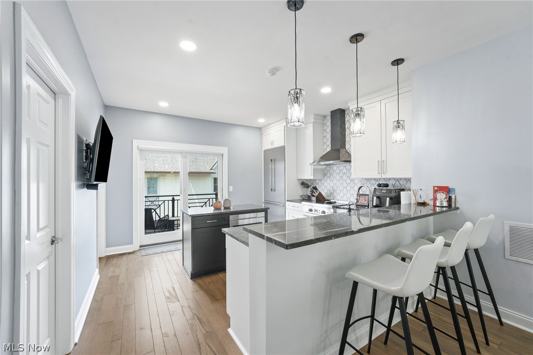 Westhampton/Crocker Park Condo - Residential