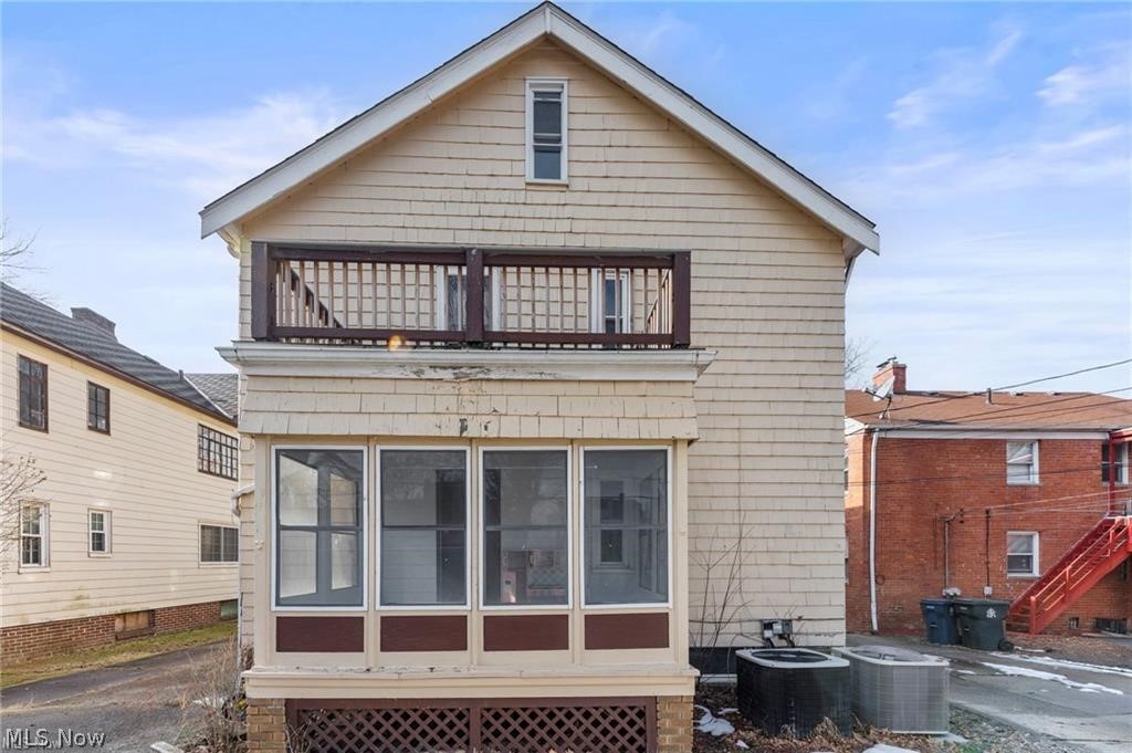 Ravine Park - Residential Income