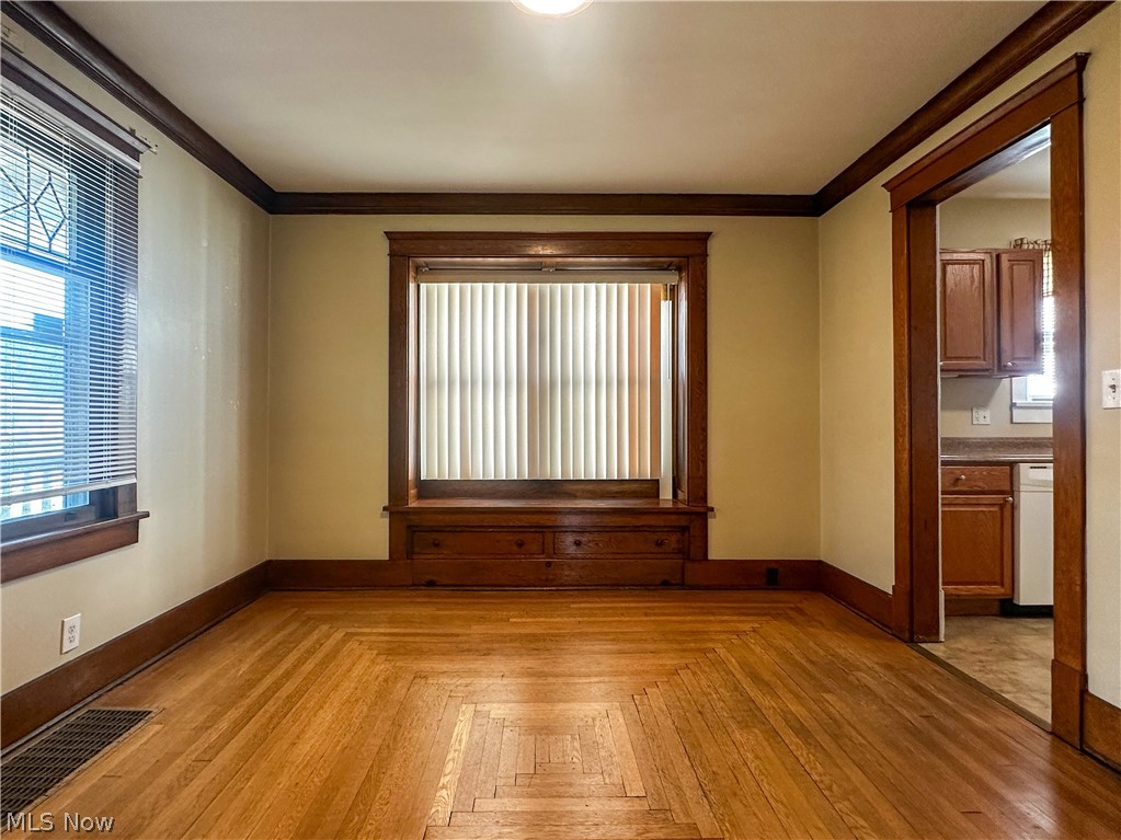 Niles City - Residential