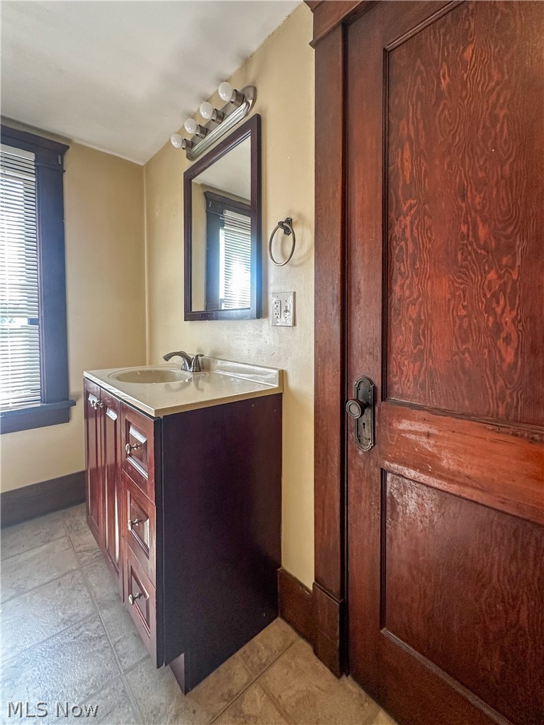 Niles City - Residential