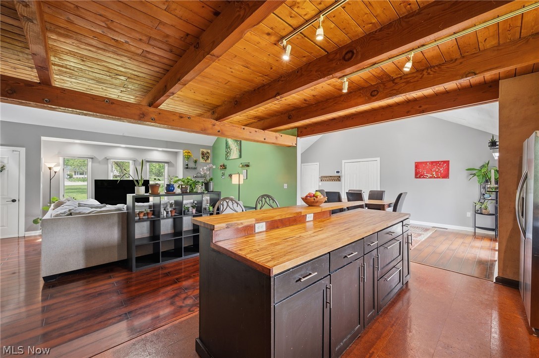 Chardon Acres - Residential