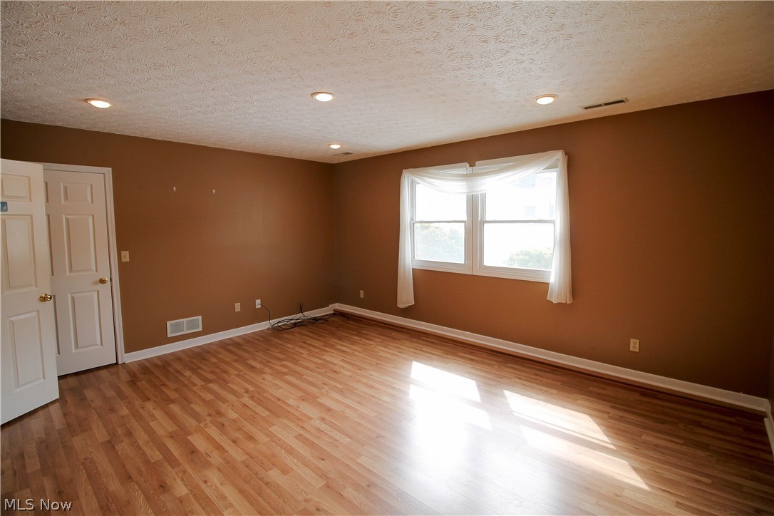 Hunters Crossing - Residential