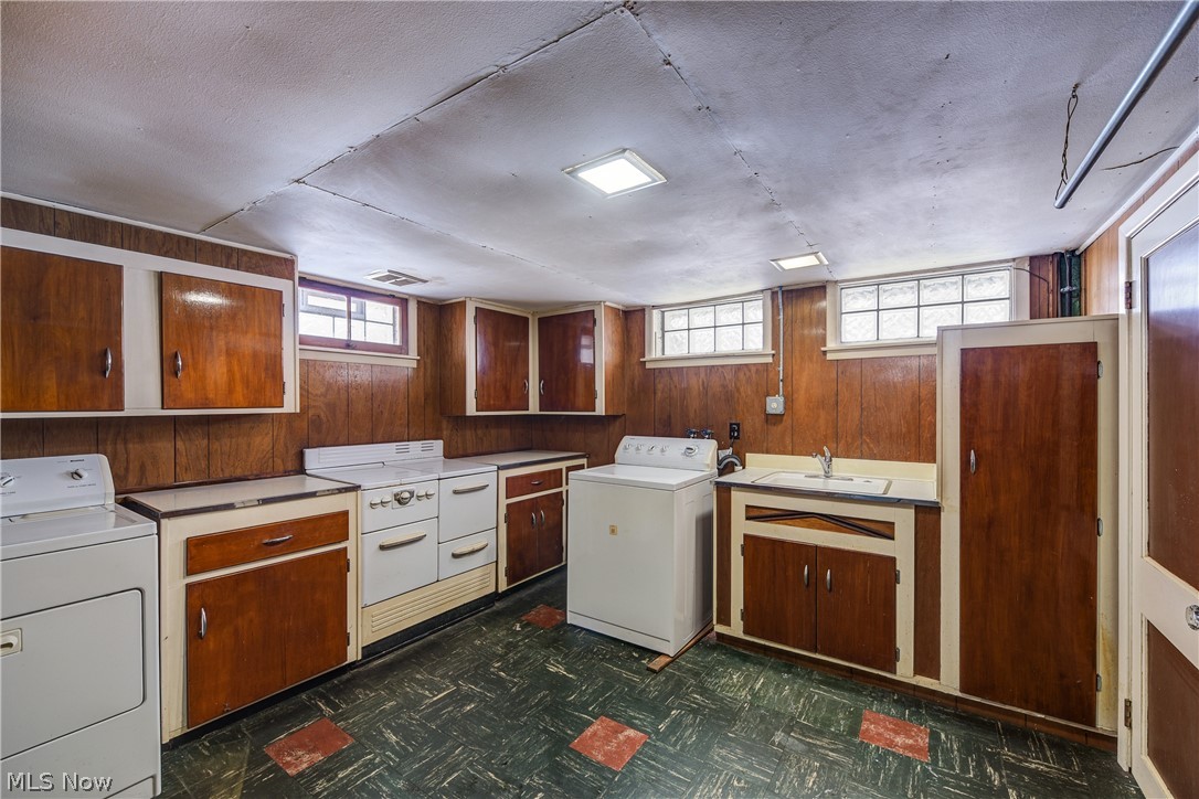 Fournier Realty Cos Fournier - Residential