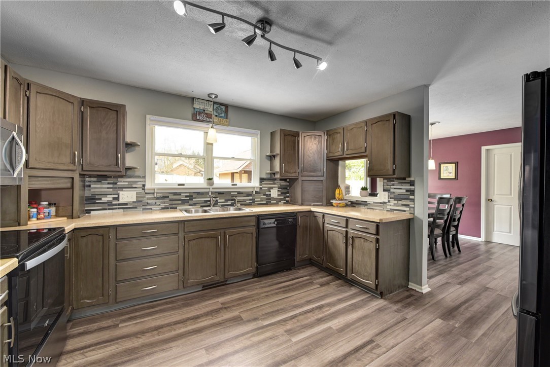 Olde Orchard Estates - Residential