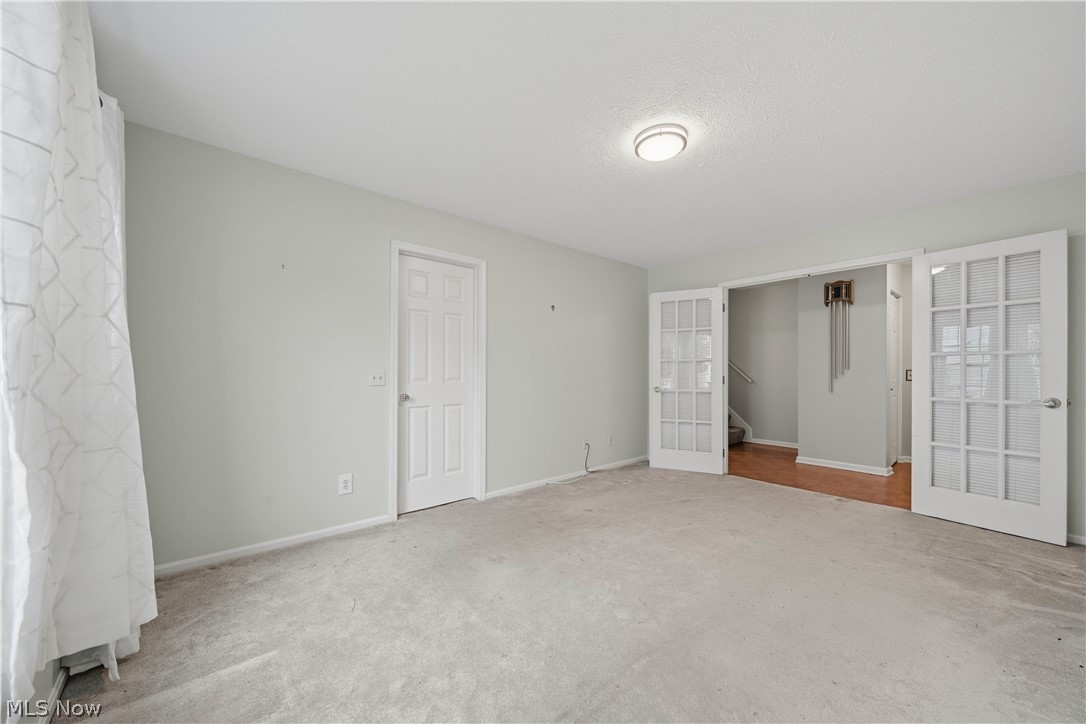 Laurelwoods North Condominiums - Residential