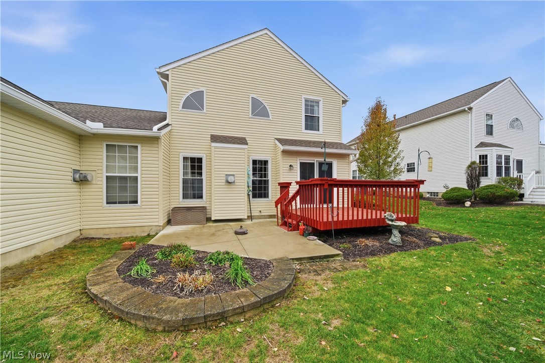 Laurelwoods North Condominiums - Residential