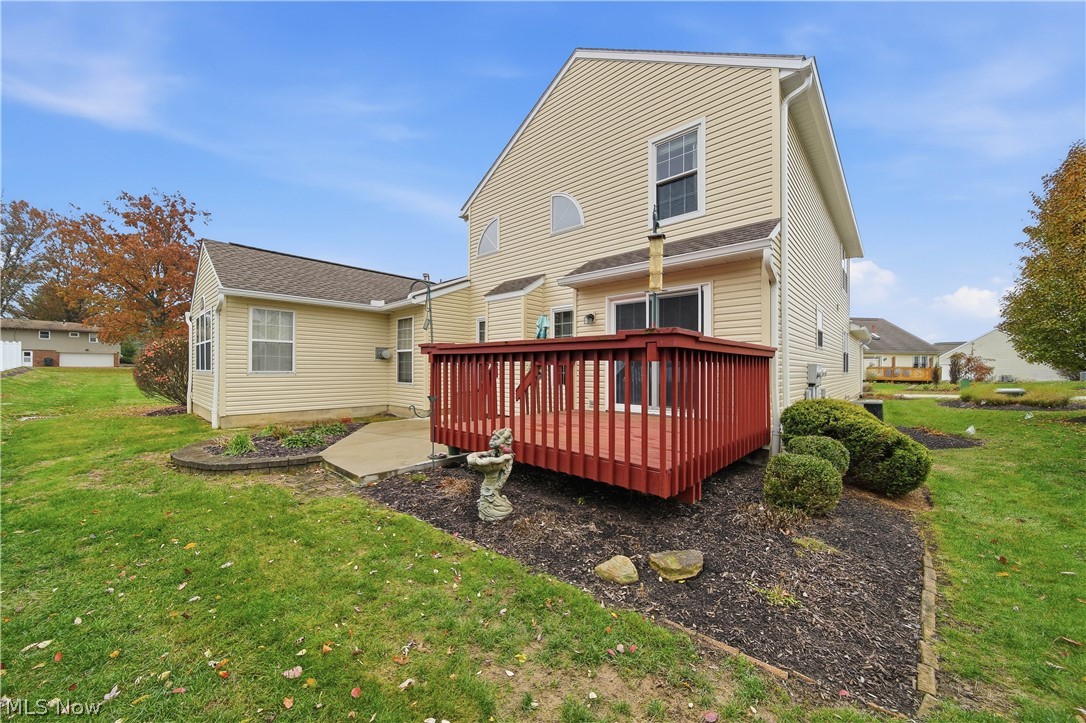 Laurelwoods North Condominiums - Residential