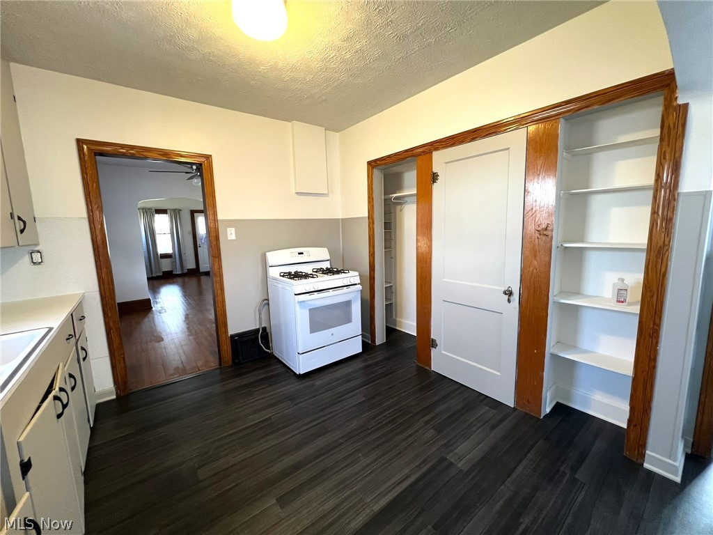 York St Heights - Residential Lease