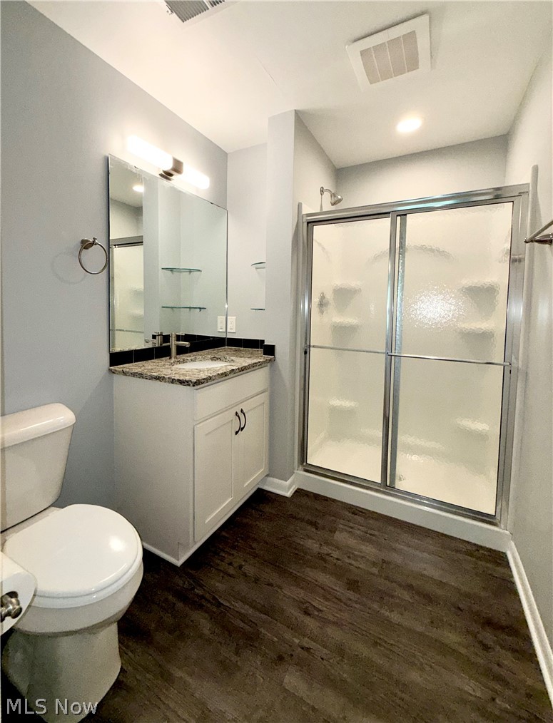 Country Lakes Condo - Residential