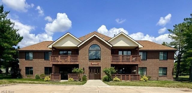 Country Lakes Condo - Residential