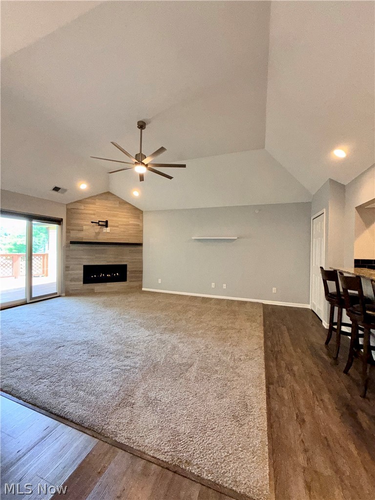 Country Lakes Condo - Residential