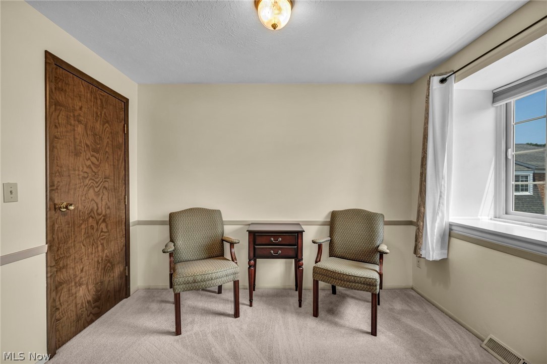 Cornerstone Square Twnhms Condo - Residential