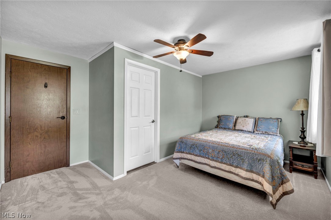 Cornerstone Square Twnhms Condo - Residential