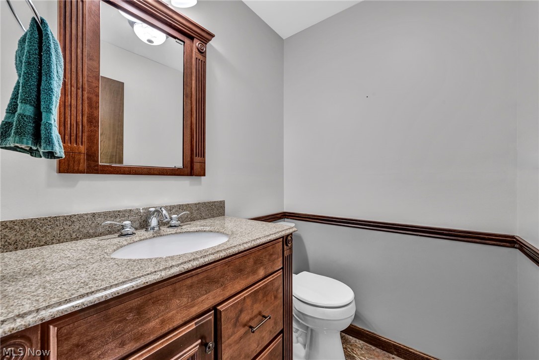 Cornerstone Square Twnhms Condo - Residential