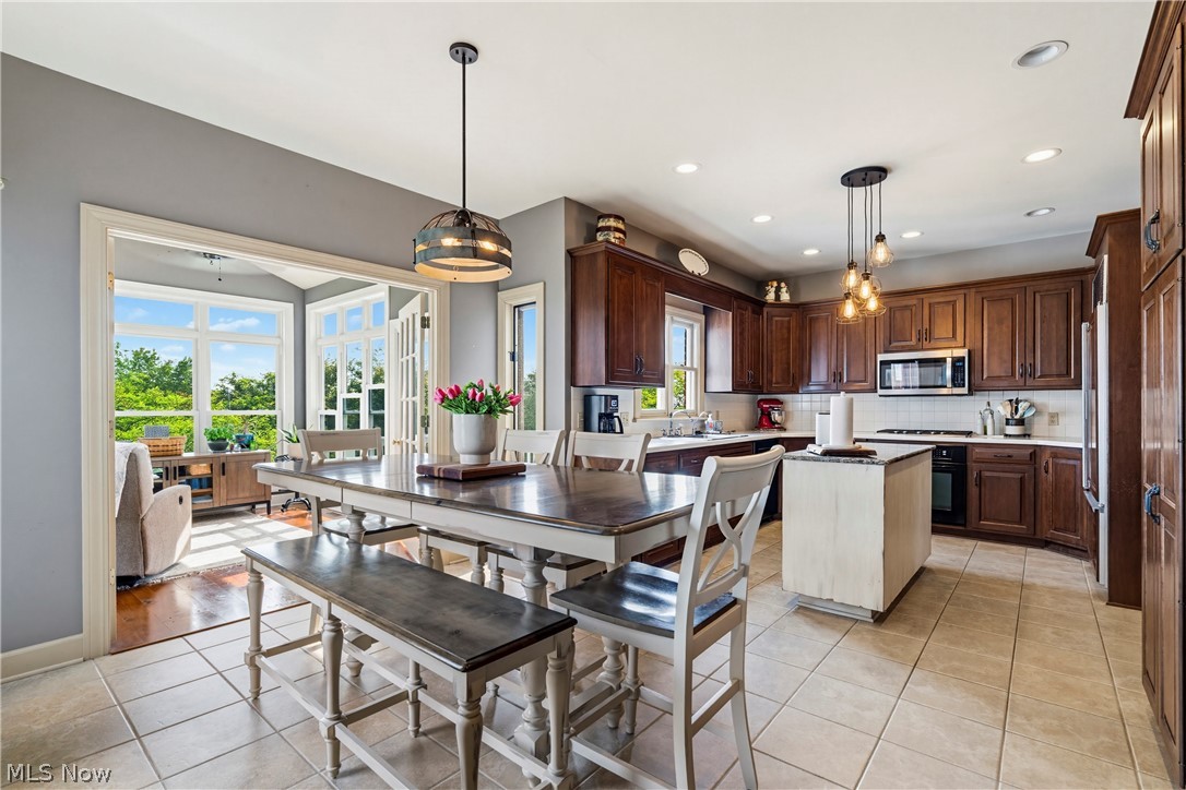 Roscoe Hills Sub - Residential