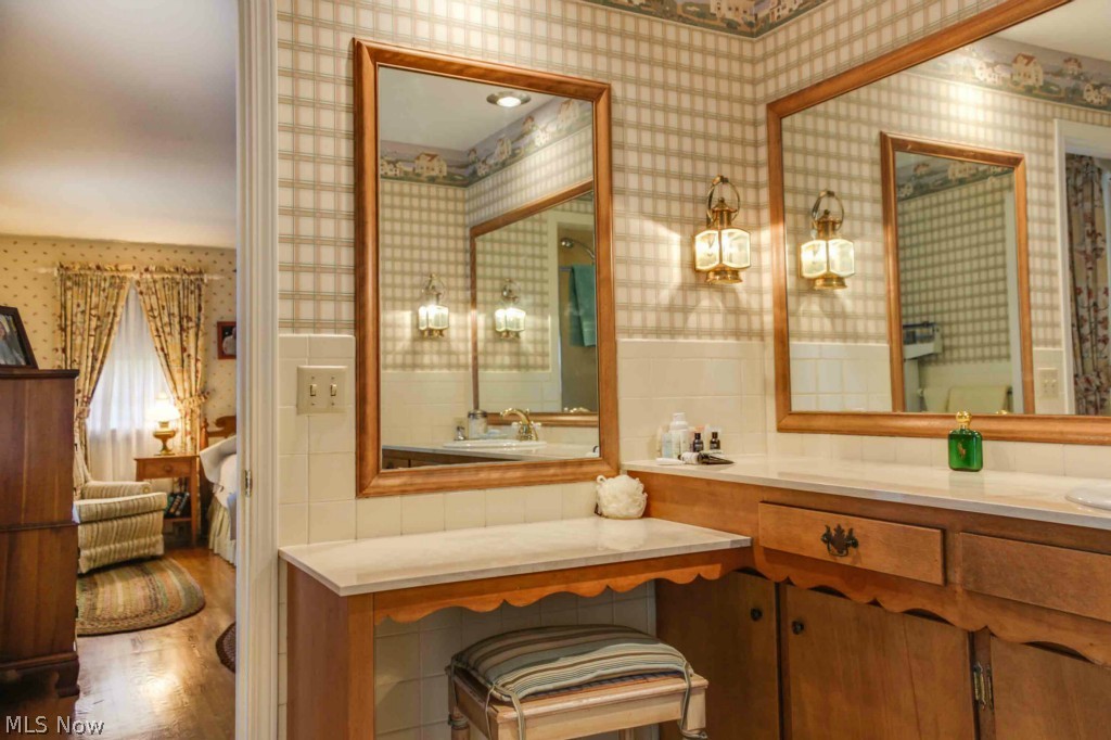 Silver Lake Woodlands - Residential