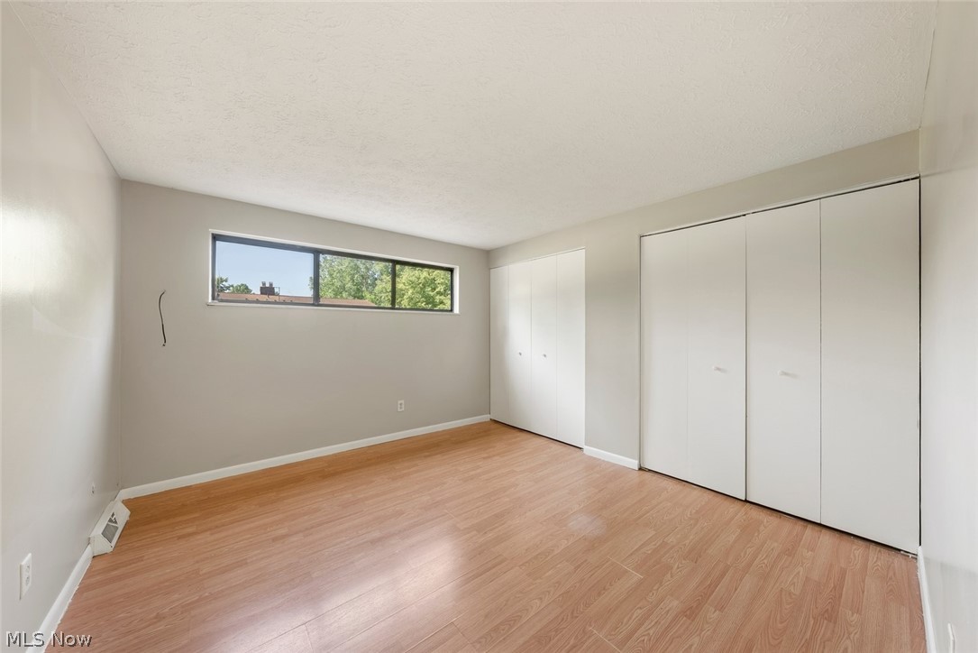 Lake Falls Condo - Residential