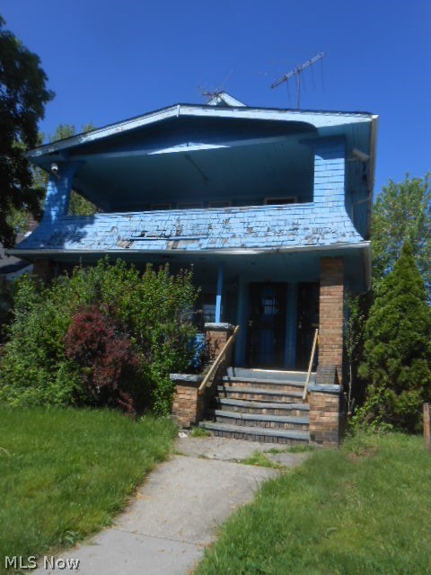 Investor special, 2-family home needing renovation. Two 2-bedroom units, gross rents will be around $1000/mo. Driveway for plenty of off-street parking. Separately-metered utilities. As-is sale, cash only. A little work turns this into a cash-flow machine.