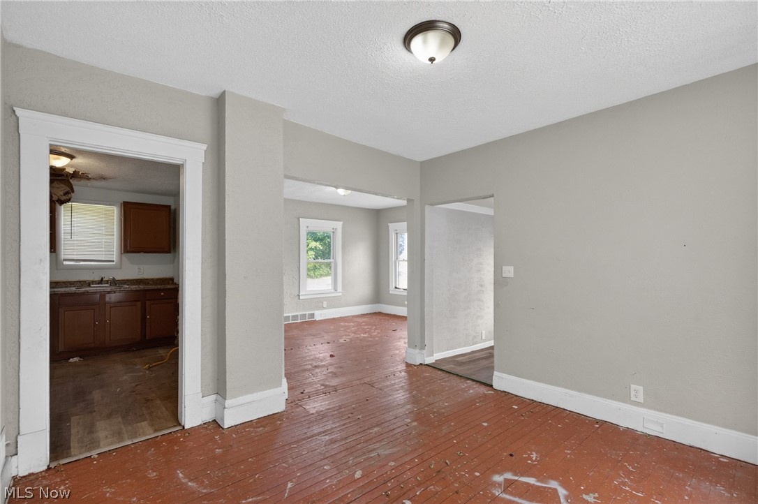 W M Southerns Stanley Heights - Residential