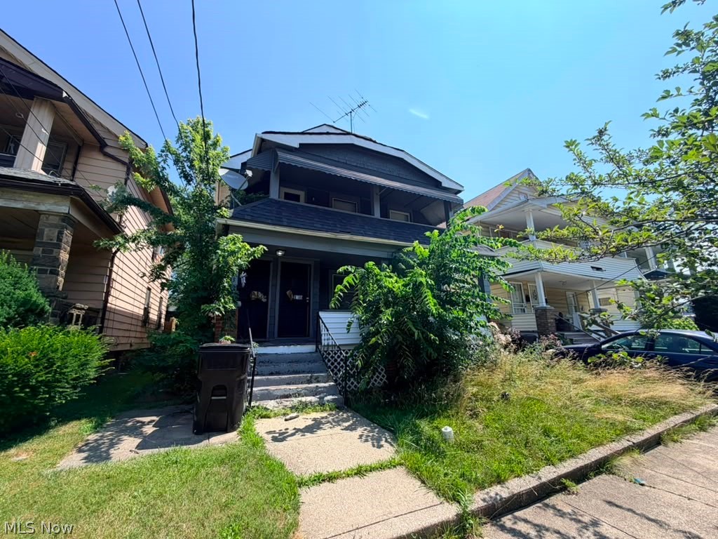 Check out this duplex in South Collinwood. Ready to fix and flip or fix and rent. Each unit is two bedrooms and one bath. Being sold as is. Cash only. No wholesalers, no assignments, no seller financing.