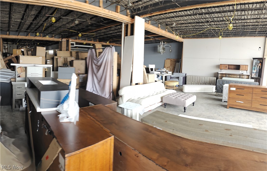 Brookview - Commercial Sale