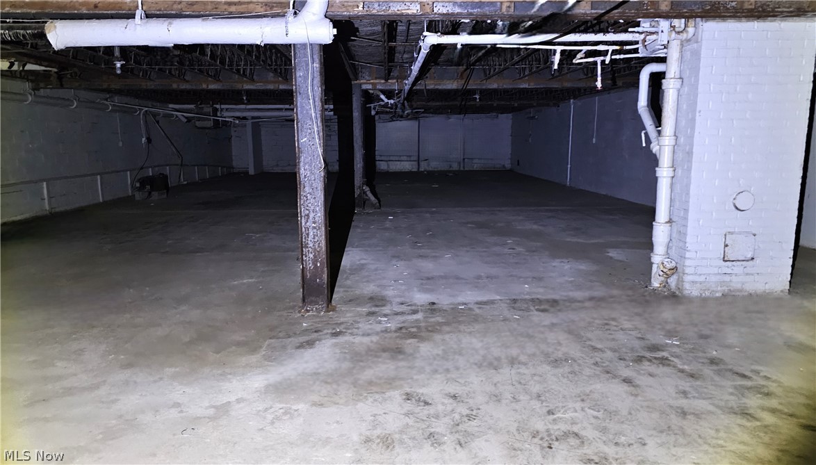 Brookview - Commercial Sale