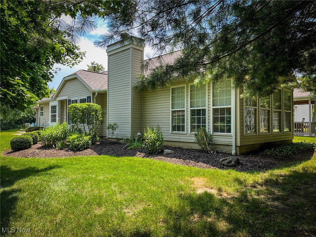 Woodbury Condo - Residential