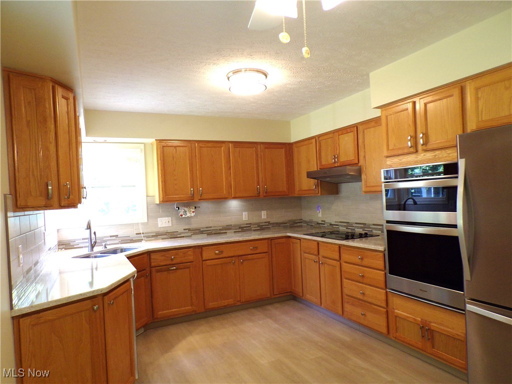 Woodbury Condo - Residential