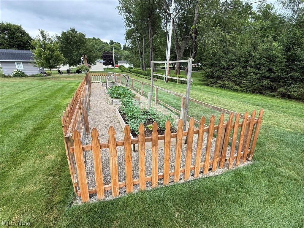 Larkin Acres - Residential