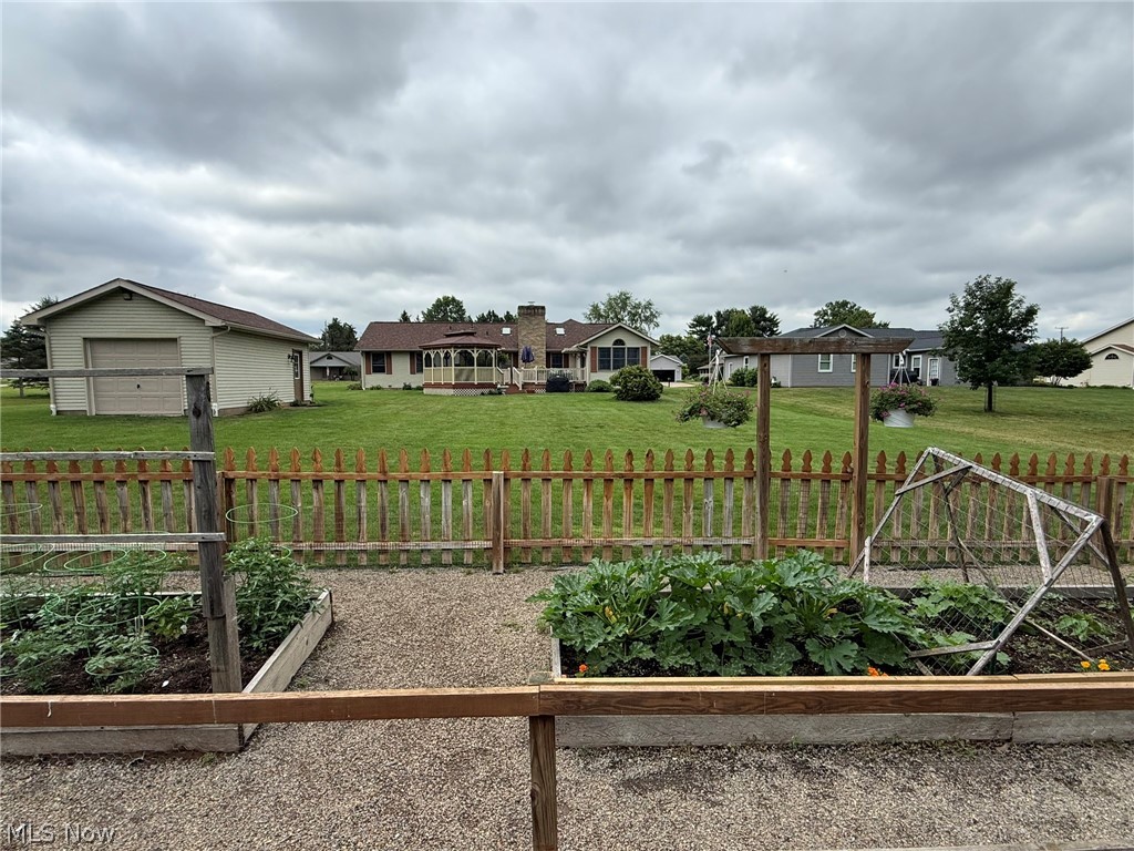 Larkin Acres - Residential