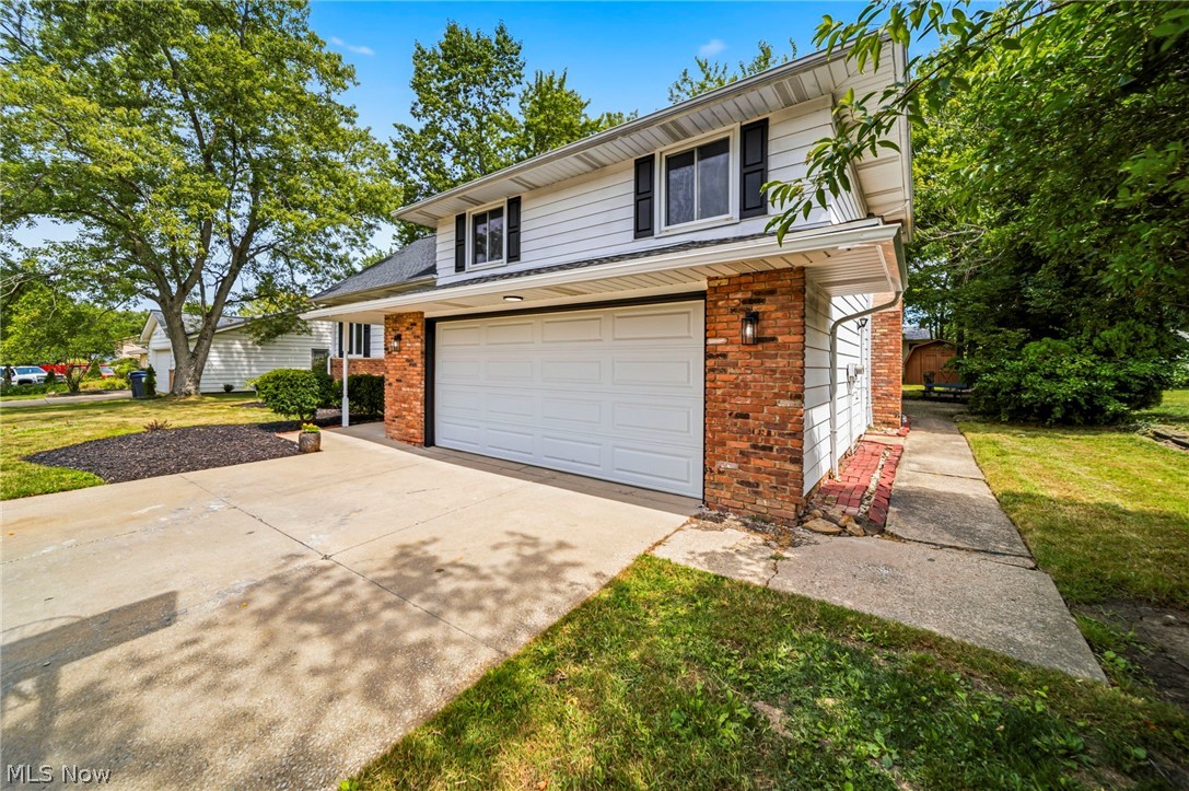 Solon Dev Cos Hunt Club Mdws - Residential
